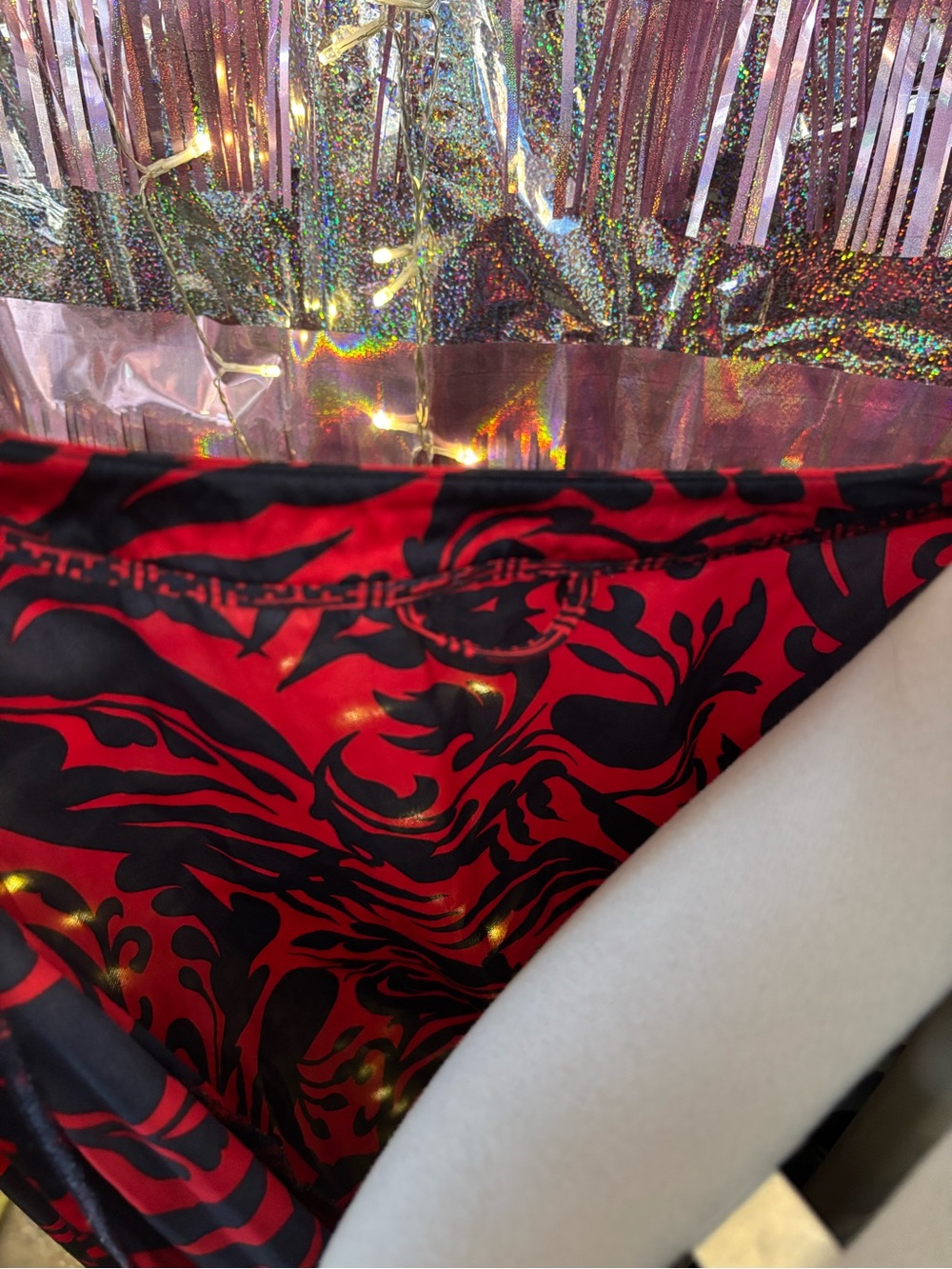 Vintage Satin Robe with Tie Waist - Picture 7 of 7